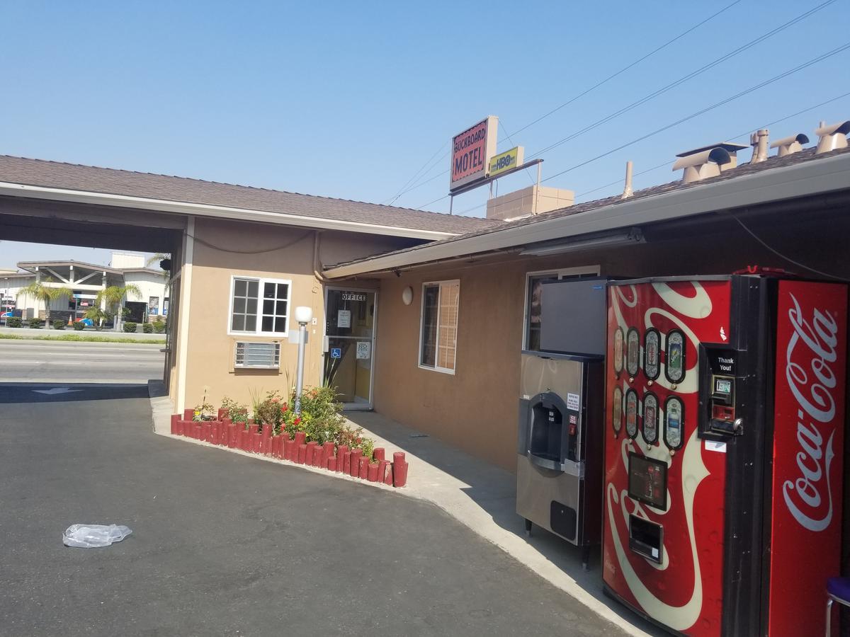 סנטה מריה Buckboard Motel מראה חיצוני תמונה